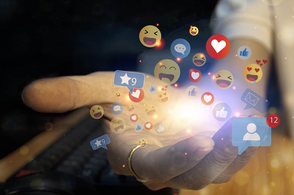 Unlocking The Power Of Social Media A Bullzeye Approach To Digital Sales Mastery